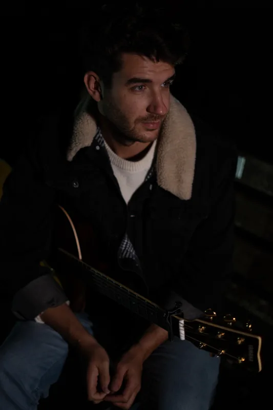 Classical guitar lessons in Colchester